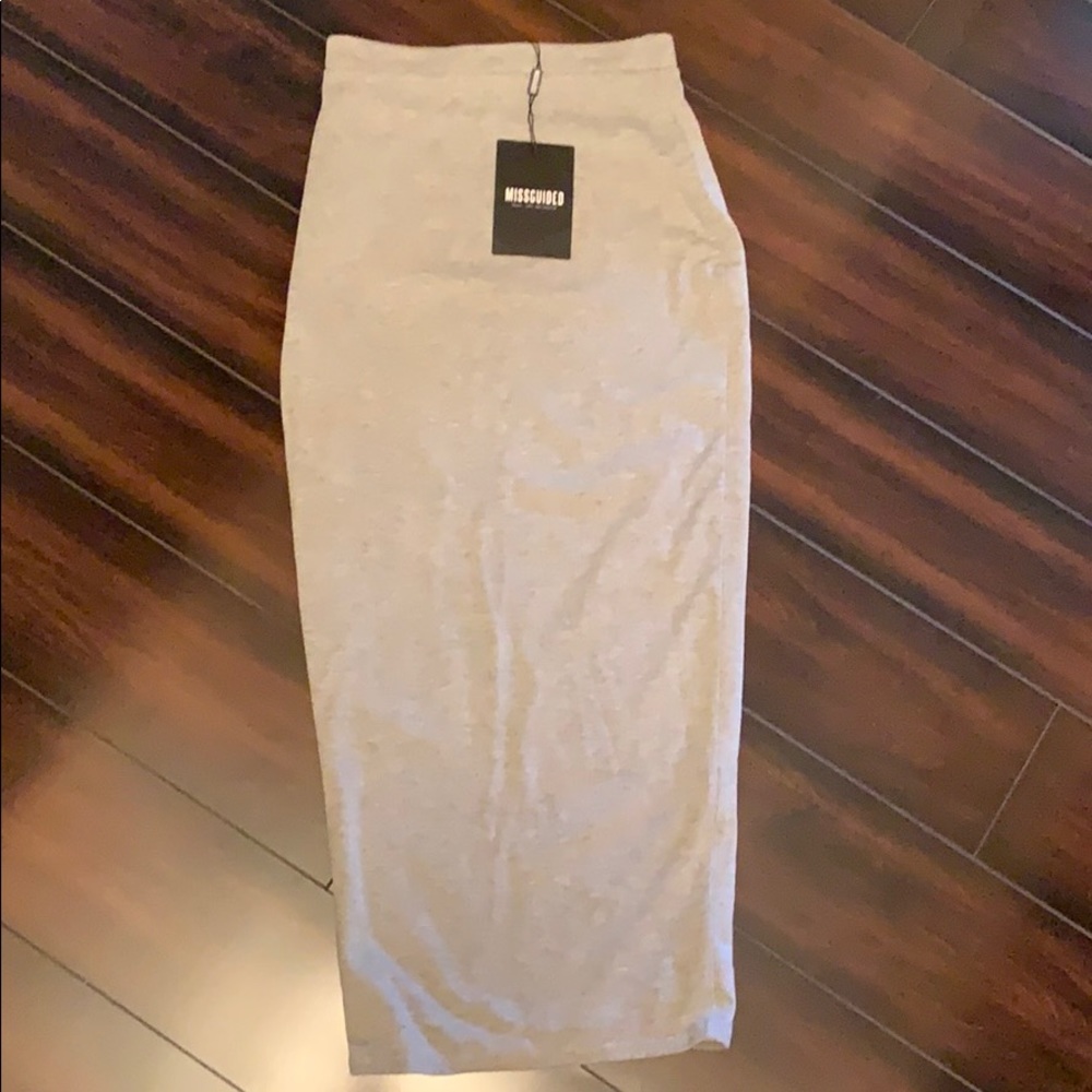 Grey long fitted skirt